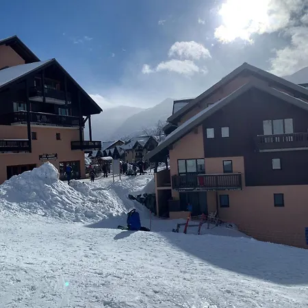 公寓 Le Renne Des Neiges, Sur Les Pistes 瓦尔梅尼耶